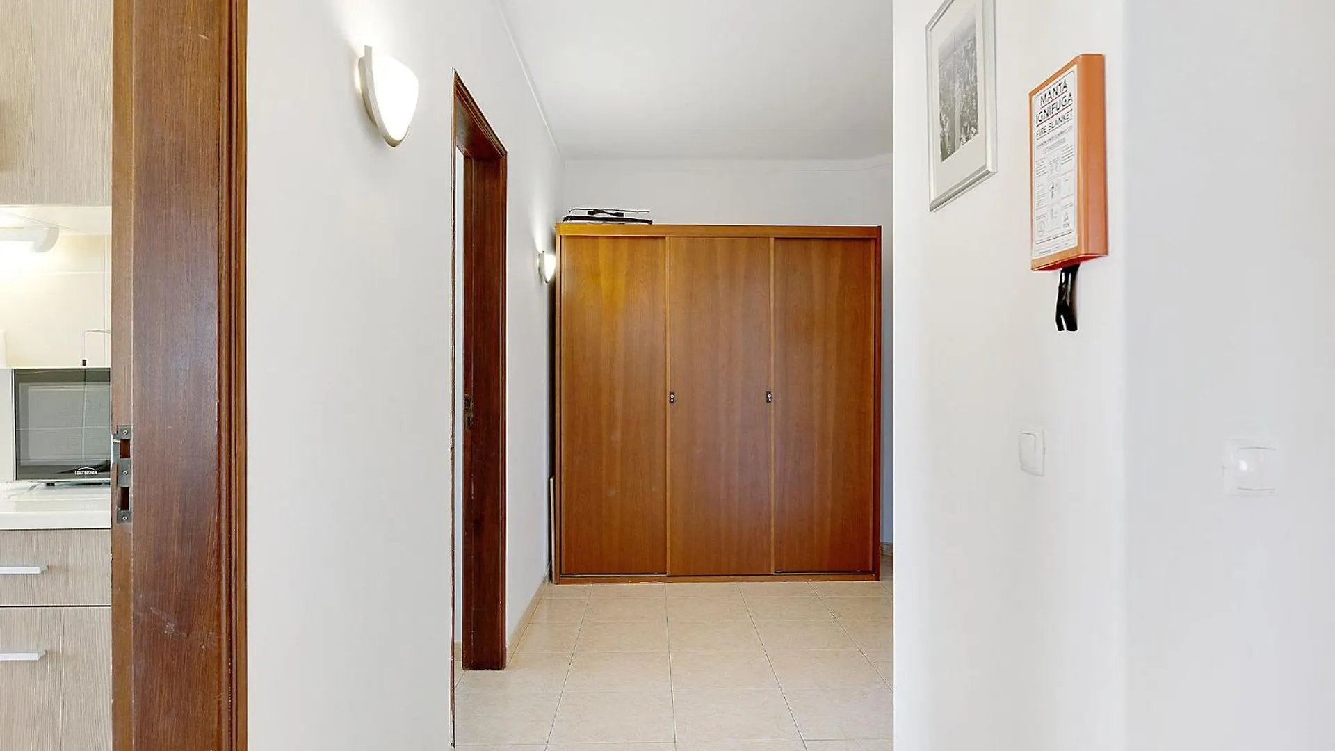Two Bedroom Apartment In Dunas De Alvor 0*,  Portugal
